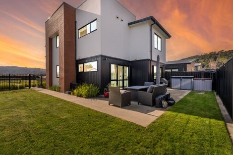 Photo of property in 38 Mawai Hakona Drive, Wallaceville, Upper Hutt, 5018