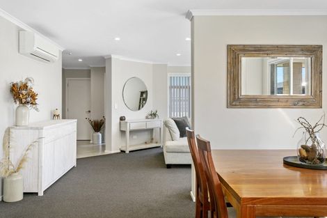 Photo of property in 22 Huka Heights Drive, Rangatira Park, Taupo, 3330