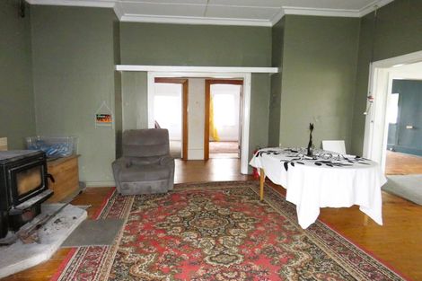 Photo of property in 31 Brougham Street, Westport, 7825