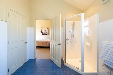 Photo of property in 9a Avenue Road, Greenmeadows, Napier, 4112