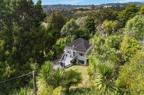 Photo of property in 143 Wairere Road, Waitakere, Henderson, 0782