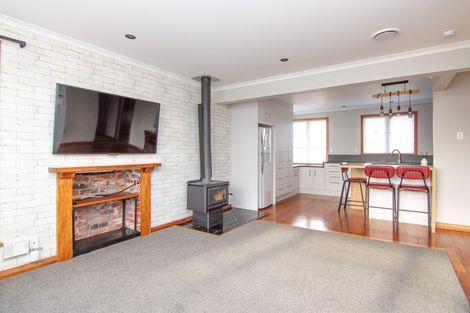 Photo of property in 20 Milton Street, Roslyn, Palmerston North, 4414