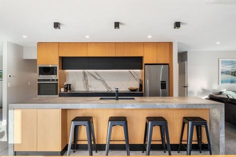 Photo of property in 6 Pennycook Place, Lake Hawea, Wanaka, 9382