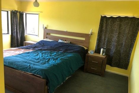 Photo of property in 78 Woodhouse Avenue, Karori, Wellington, 6012