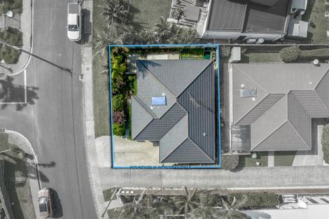 Photo of property in 35a Doment Crescent, Orewa, 0931