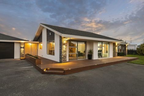 Photo of property in 694 Marshland Road, Ouruhia, Christchurch, 8083