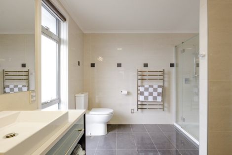 Photo of property in 2 Fisher Place, Lytton West, Gisborne, 4010