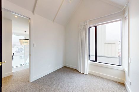 Photo of property in 9a Edge Hill, Mount Victoria, Wellington, 6011