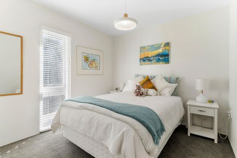 Photo of property in 32/34 Waiwera Place, Waiwera, Orewa, 0994