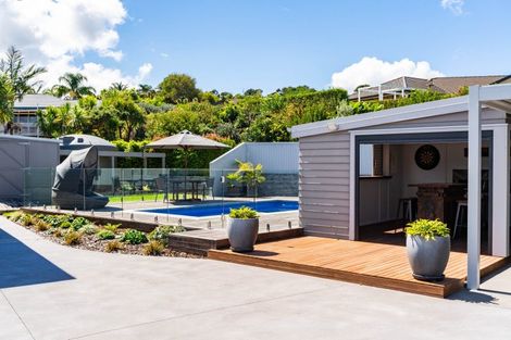 Photo of property in 10 Bayside Lane, Parua Bay, 0174