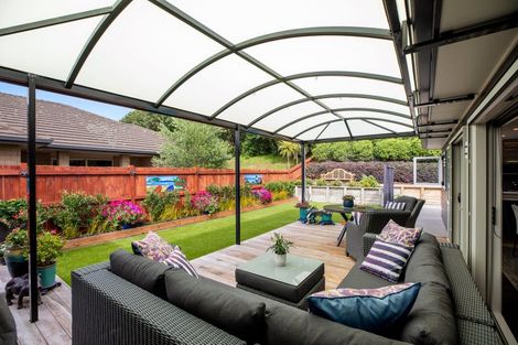 Photo of property in 69 Bathurst Crescent, Pyes Pa, Tauranga, 3112