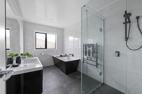 Photo of property in 8 Dulverton Rise, Flagstaff, Hamilton, 3210