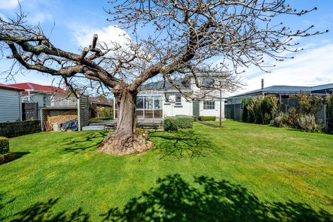 Photo of property in 318 Chelmsford Street, Waverley, Invercargill, 9810
