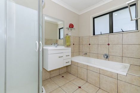 Photo of property in 56 Opaheke Road, Opaheke, Papakura, 2113