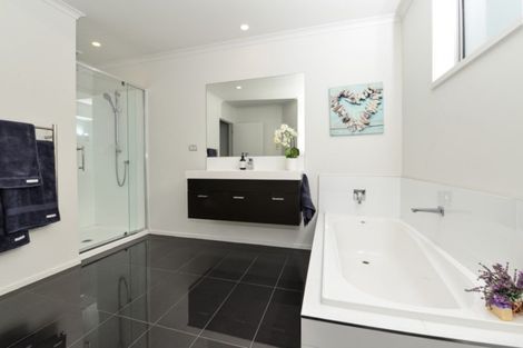 Photo of property in 52 Featherstone Drive, Flagstaff, Hamilton, 3210