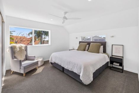 Photo of property in 15 Verbena Glen, Mount Maunganui, 3116