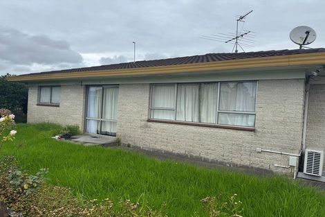 Photo of property in 2/69 Settlement Road, Papakura, 2110