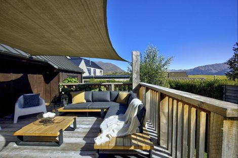 Photo of property in 4 Arran Lane, Jacks Point, Queenstown, 9371