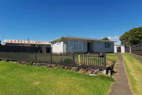 Photo of property in 7 Primrose Place, Manurewa, Auckland, 2102