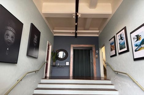 Photo of property in 8/37 Majoribanks Street, Mount Victoria, Wellington, 6011