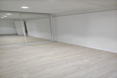 Photo of property in 250 Don Buck Road, Massey, Auckland, 0614