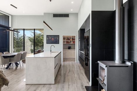 Photo of property in 13 Redmund Spur Road, Kennedys Bush, Christchurch, 8025