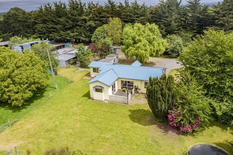 Photo of property in 237 Woodside Road, Oxford, 7495