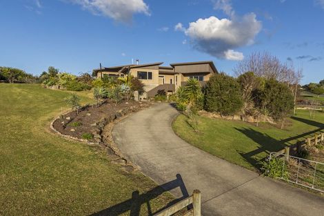 Photo of property in 8 Roger Guy Place, Welcome Bay, Tauranga, 3175
