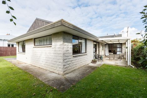 Photo of property in 30 Monrad Street, Highbury, Palmerston North, 4412