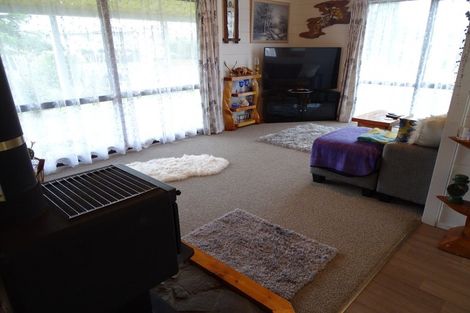 Photo of property in 5 Menzies Place, Paeroa, 3600