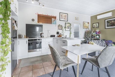 Photo of property in 116 Forest Lake Road, Forest Lake, Hamilton, 3200