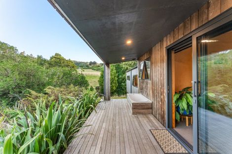 Photo of property in 164 Surrey Hill Road, Kaitake, New Plymouth, 4374