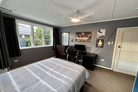 Photo of property in 14 Cecil Road, Tawa, Wellington, 5028