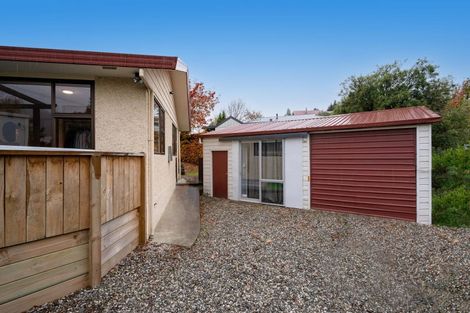 Photo of property in 2 Aeolus Place, Wanaka, 9305