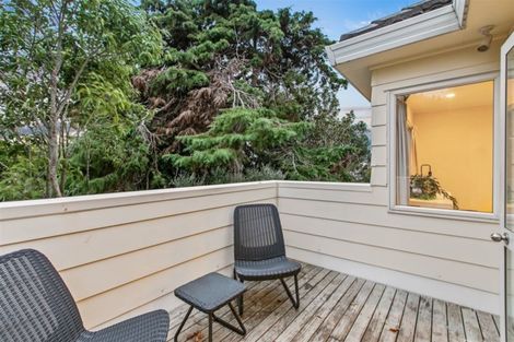 Photo of property in 2/552 Richardson Road, Mount Roskill, Auckland, 1041