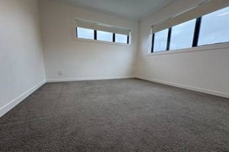 Photo of property in 40c Kervil Avenue, Te Atatu Peninsula, Auckland, 0610