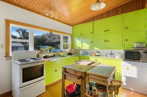 Photo of property in 1/22 Martindales Road, Heathcote Valley, Christchurch, 8022