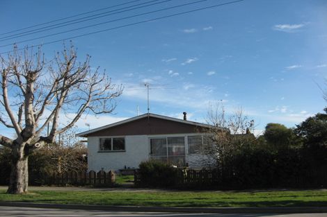 Photo of property in 332 Great North Road, Winton, 9720