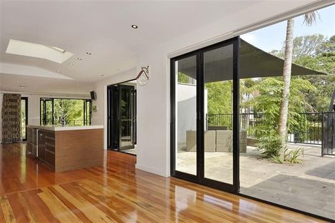 Photo of property in 16 Bridgewater Road, Parnell, Auckland, 1052