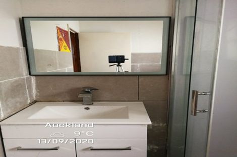 Photo of property in 70 Carlisle Road, Browns Bay, Auckland, 0632