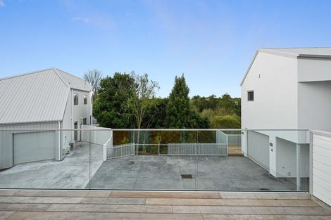 Photo of property in 2/24 Pickering Crescent, Chedworth, Hamilton, 3210