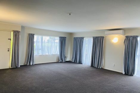 Photo of property in 1/60 Sandspit Road, Cockle Bay, Auckland, 2014