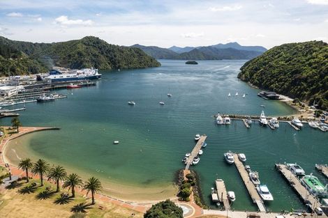 Photo of property in Oxleys Rock Apartments, 303/6 London Quay, Picton, 7220