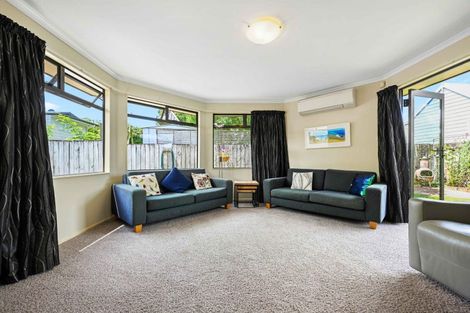 Photo of property in 111a Poaka Avenue, Dinsdale, Hamilton, 3204
