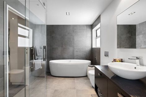 Photo of property in 18 Quarters Place, Halswell, Christchurch, 8025