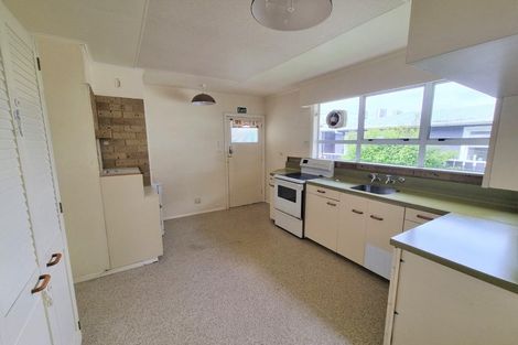 Photo of property in 2 Denbigh Square, Feilding, 4702