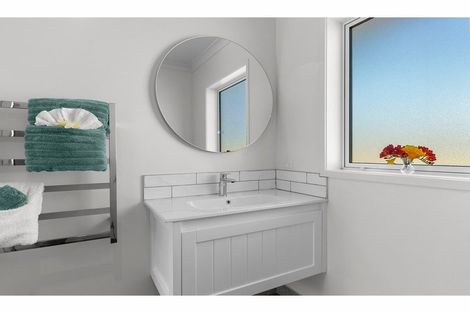 Photo of property in 37 Weka Street, Mangawhai, 0505