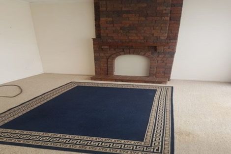 Photo of property in 6 Hollows Crescent, Takaro, Palmerston North, 4412