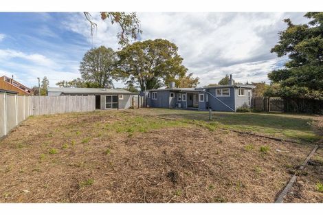 Photo of property in 29 Stalkers Road, Woodend Beach, Woodend, 7691