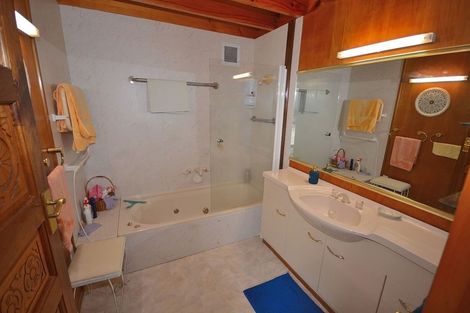 Photo of property in 12 Island View Terrace, Waikanae Beach, Waikanae, 5036